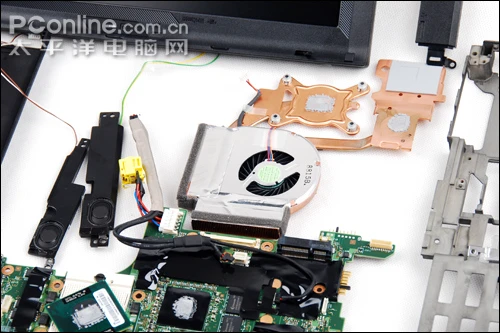 ATI小黑本Thinkpad T400拆解